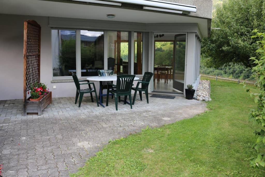 Ferienwohnung Fuer 5 Personen In Cumpadials, Inmitten Der Surselva Sumvitg Zewnętrze zdjęcie